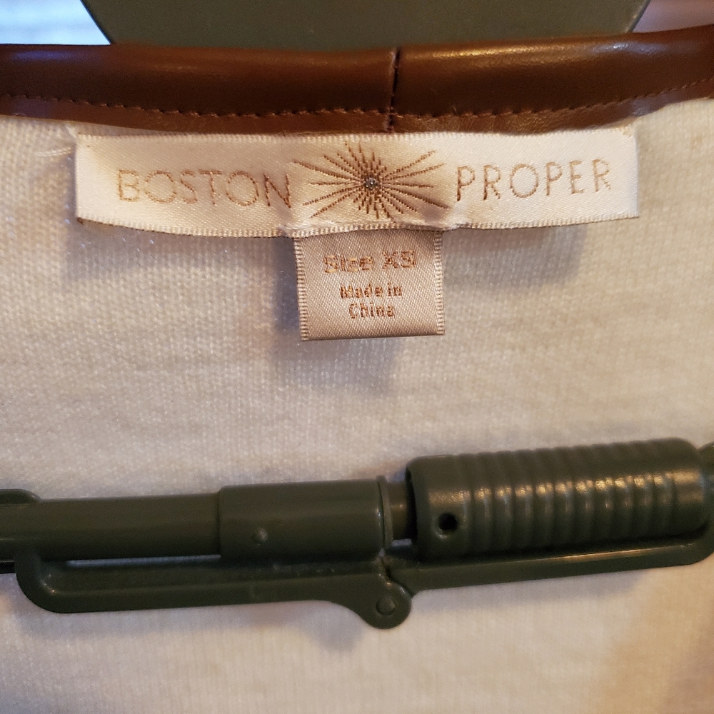 Cardigan - Picture 3 of 3